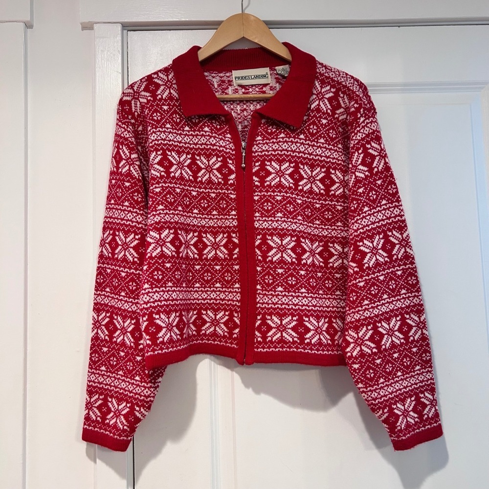 Vintage Nordic Holiday Red Fair Isle Wool Collar Sweater Small Cottagecore Cabin